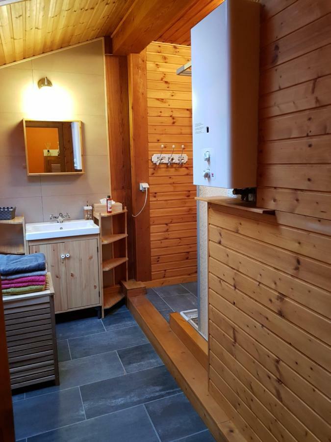 Chalet Des Pins D'Autriche Comblain-Fairon Luaran gambar