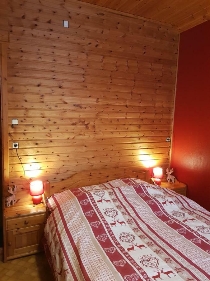 Chalet Des Pins D'Autriche Comblain-Fairon Luaran gambar